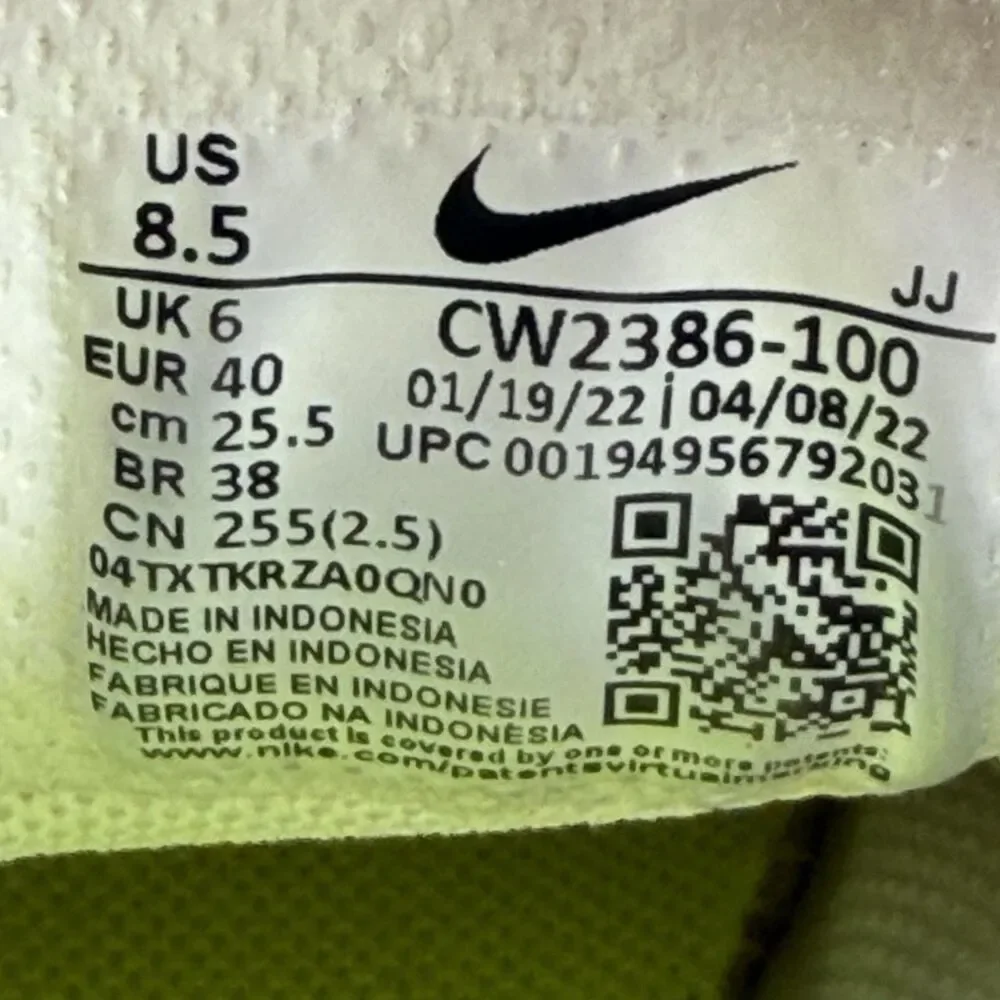 Nike Crater Impact Shoes Womens Size 8.5 White Mesh Running Sneakers CW2386-100